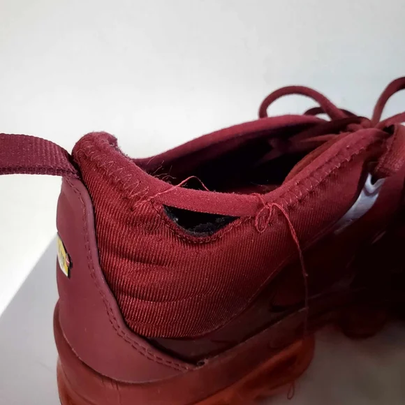 Nike Air Vapormax Plus Women's Triple Red (Burgundy) Running Sneakers - Picture 6 of 11